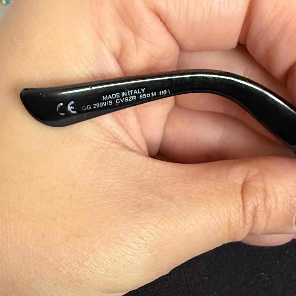 Gucci Black Oversized Sunglasses for Women (2 for 1 DEAL!) - Picture 5 of 6
